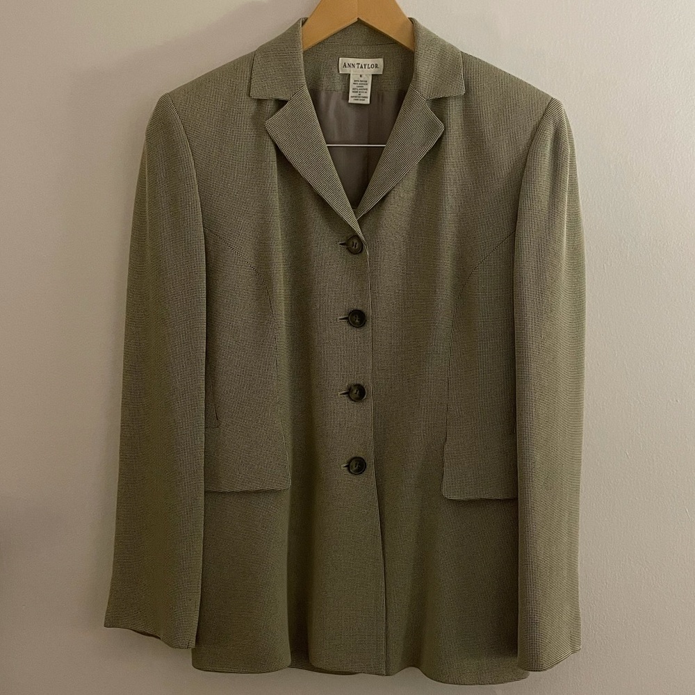 Ann Taylor Two-Piece Suit Set